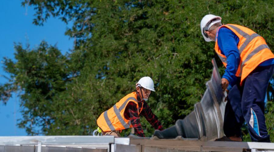 Professional new roof installation services in Saint Anthony, IA